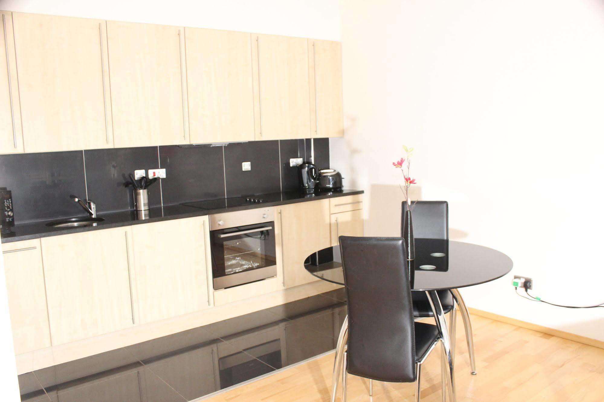 Glasgow Lofts Serviced Apartments Extérieur photo